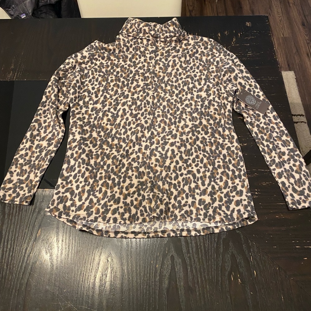 Vince Camuto Cheetah Print Pullover, Size S
